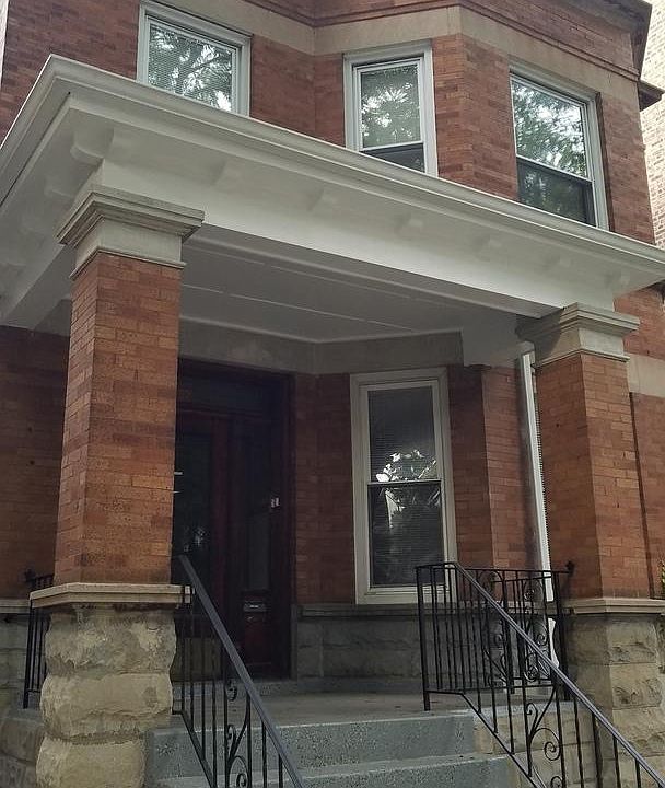 1st image of 2432 W Wilson Ave #1
