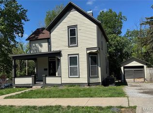 801 Hazel St, Hannibal, MO 63401