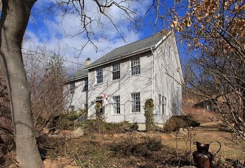 211 Asbury Broadway Rd photo 1