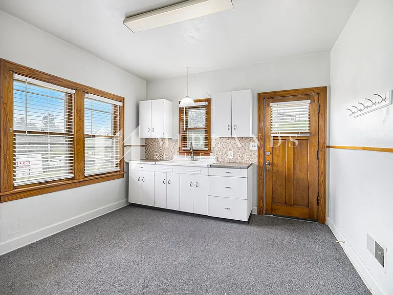 815 Pierce St — Photo 10