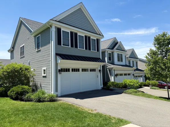 143 Brookview Rd #143, Franklin, MA 02038
