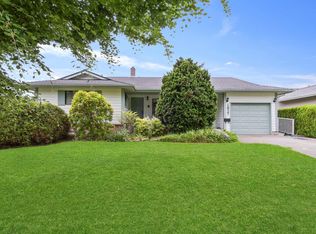 1827 142nd St, Surrey, BC V4A 6V3