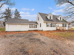 1332 Leonard St NE, Grand Rapids, MI 49505