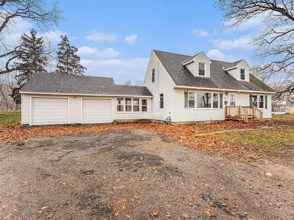 1332 Leonard St NE, Grand Rapids, MI 49505