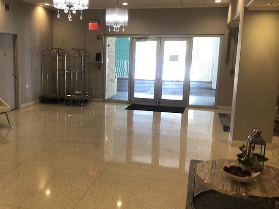 3rd image of 1252 West Ave #7G