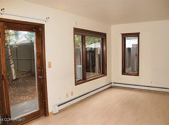 3rd image of 807 7th Ave