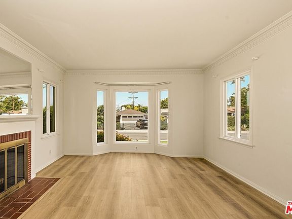 2nd image of 7407 Naylor Ave