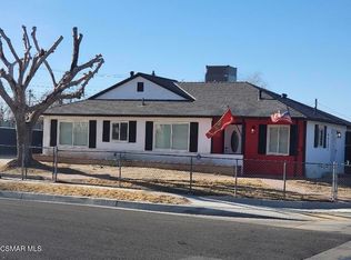 44231 Glenraven Rd, Lancaster, CA 93535