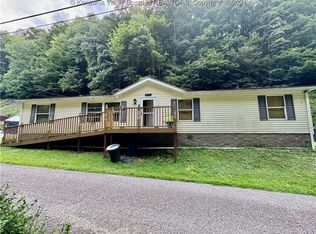 880 Beaver Pond Creek Rd, Bim, WV 25021