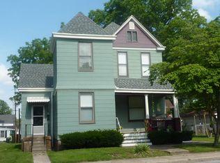 320 N Church St #A, Belleville, IL 62220