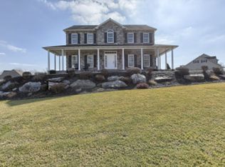 128 Swedesford Ln, Millersville, PA 17551