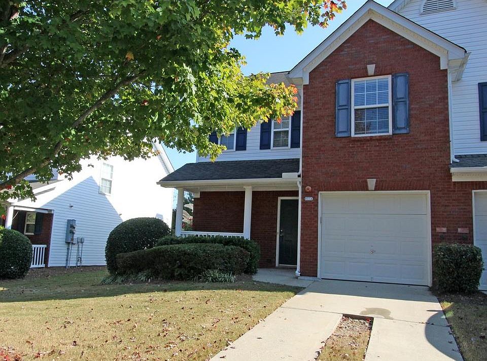 1st image of 228 Cottonwood Creek Cir
