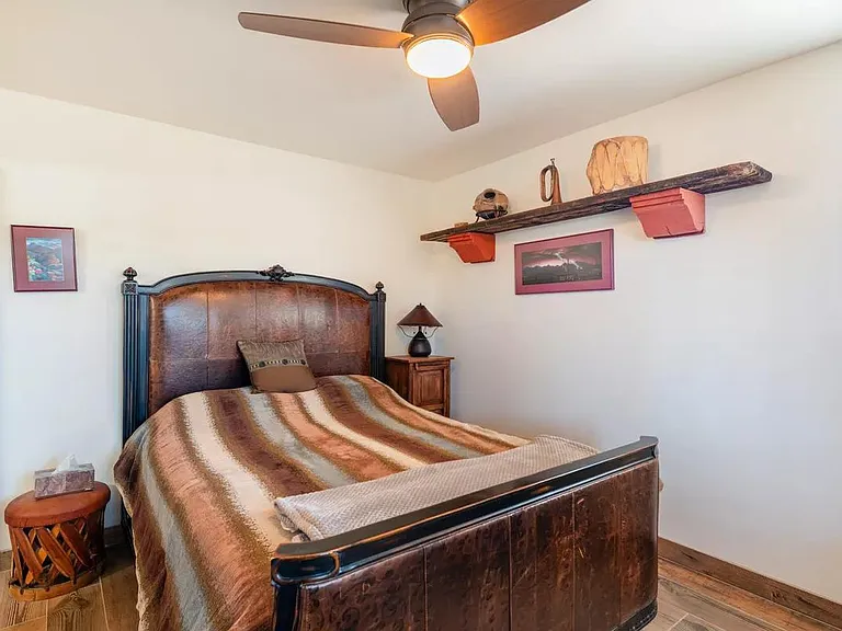 5312 E Ludlow Dr — Photo 37