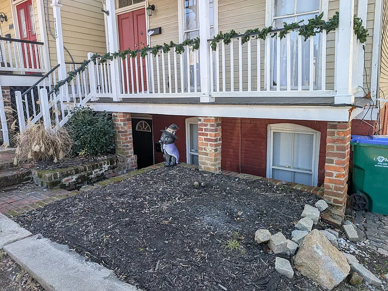 2115 E Marshall St #B — Photo 21