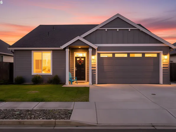 2053 N 4th Way, Ridgefield, WA 98642