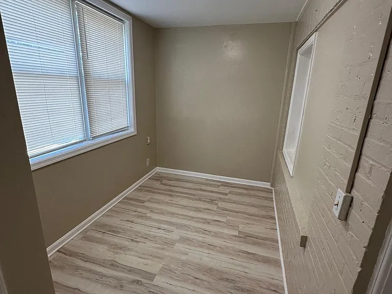 1720 R St SE — Photo 8