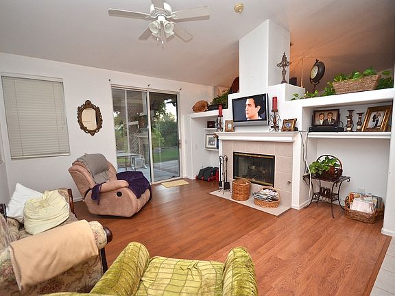 5th image of 24063 Chatenay Ln