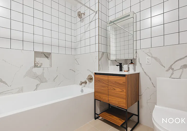 68 Gold St #2G — Photo 5