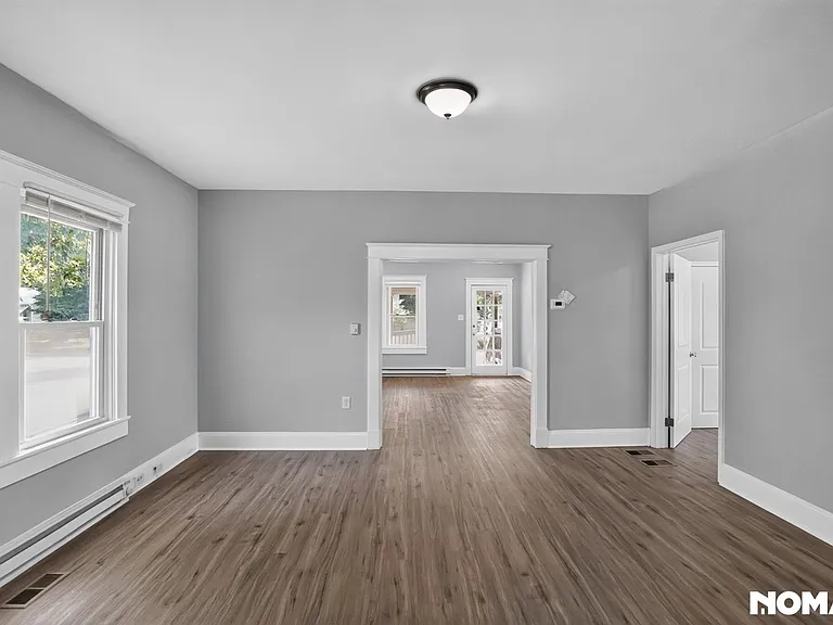 12320 Eastern Ave — Photo 25