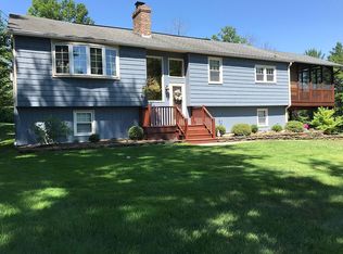 8 Martha Ln, Lenox, MA 01240