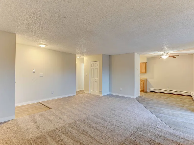Ralston Park Apartments — Photo 29