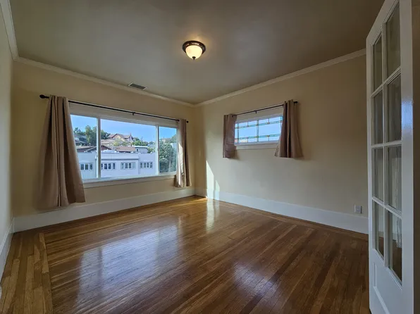 3342 Grand Ave #3, Oakland, CA 94610