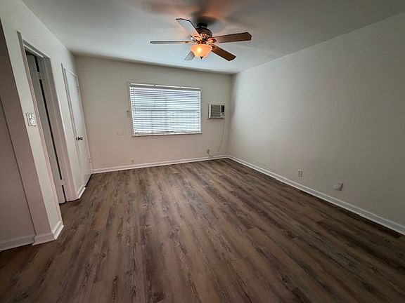 2nd image of 820 E Alhambra Ave APT A