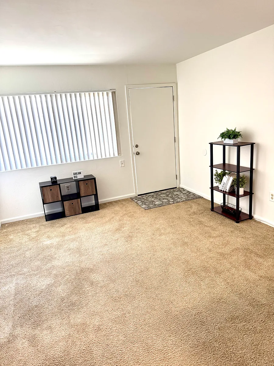 Building Photo - 16915 Crenshaw Blvd #21