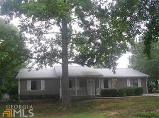 2885 Sawgrass Trl SW, Lilburn, GA 30047