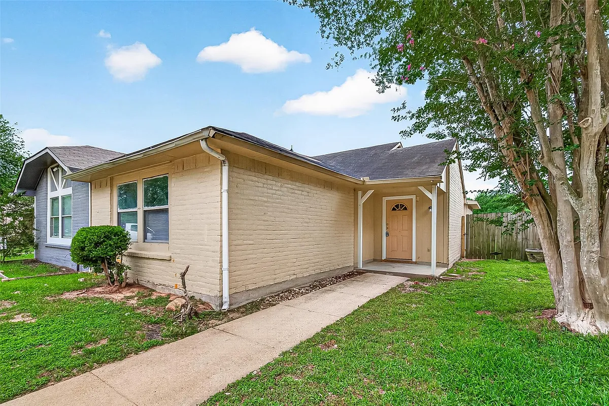 Building Photo - 17421 Ranch Country Rd