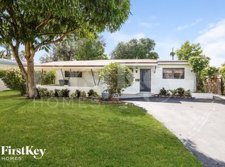 7000 SW 12th St, Hollywood, FL 33023