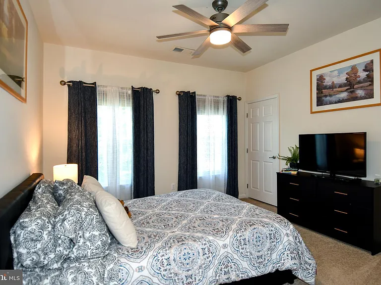 11830 Steeplebush Dr — Photo 21