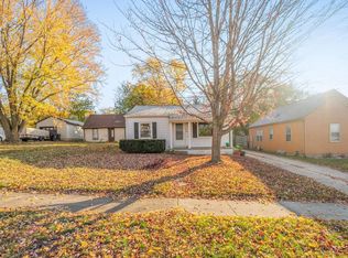 1726 Schreiber St, Cedar Falls, IA 50613