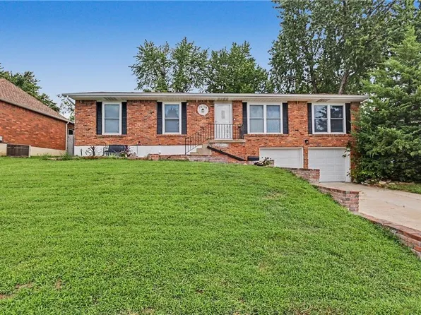 16114 E 41st St S, Independence, MO 64055