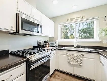 All appliances are new or in excellent working order