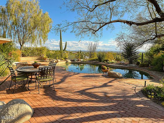 3rd image of 4577 N Placita De Las Chacras