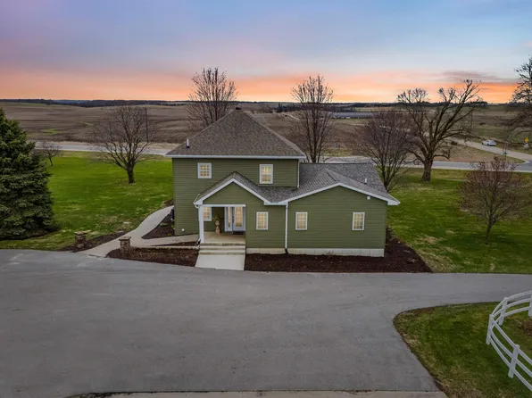 10512 Filmore Rd, West Union, IA 52175