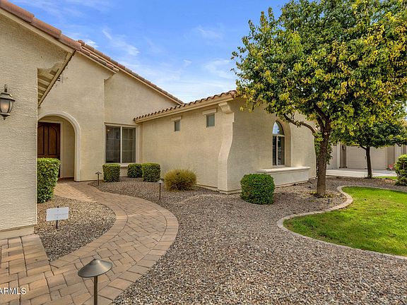 4th image of 1232 E ZION Way