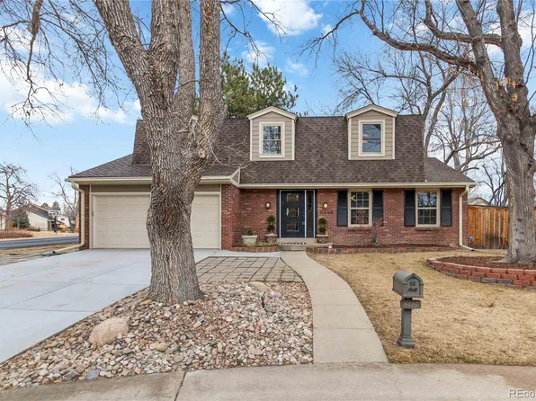 8446 E Hinsdale Drive, Centennial, CO 80112