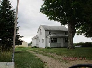 2311 S Duffield Rd, Sumner, MI 48889