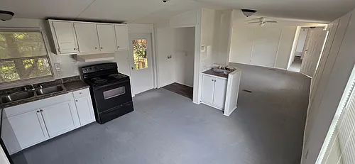 8364 Cedar St Photo 1