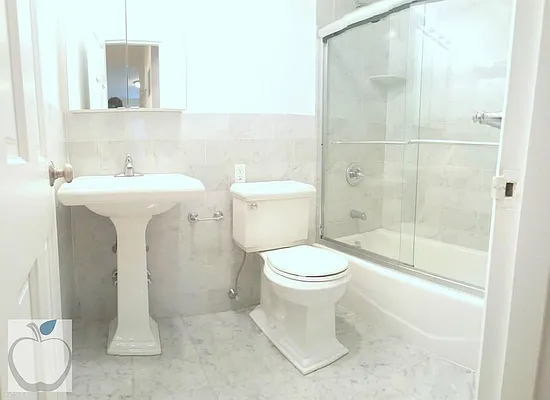 Rented by HOME RESIDENTIAL LLC | media 14