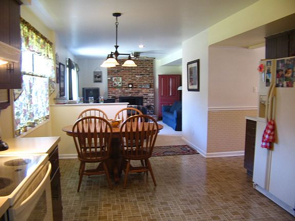 Open Kitchen to Great Room