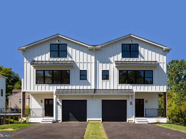 982 Henry Ave, Wayne, PA 19087