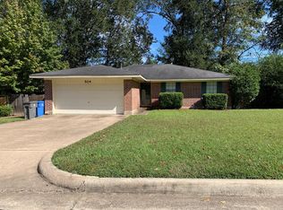 504 Hickory Hill Dr, Lufkin, TX 75901