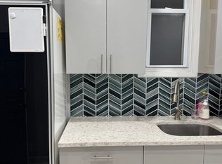 63-59 Forest Ave #2R, Ridgewood, NY 11385