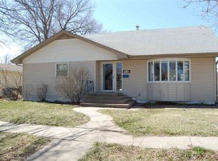 2212 13th Ave, Kearney, NE 68845