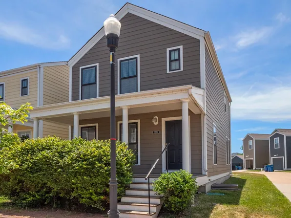 3571 Wheelhouse St, Saint Charles, MO 63301