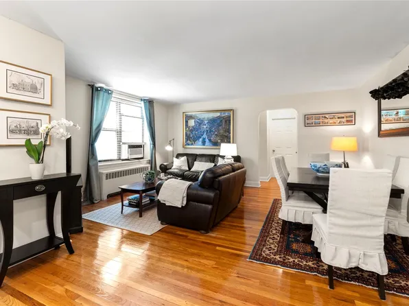 22-40 80th Street #3B, East Elmhurst, NY 11370