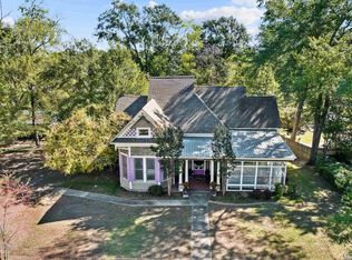 320 N Saint Mary St, Carthage, TX 75633